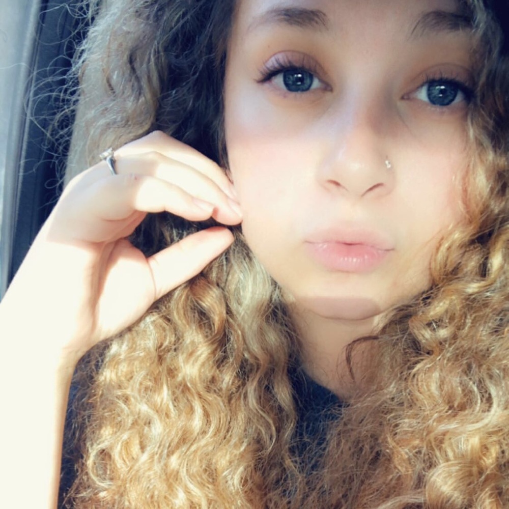 Meet your Posher, Victoria